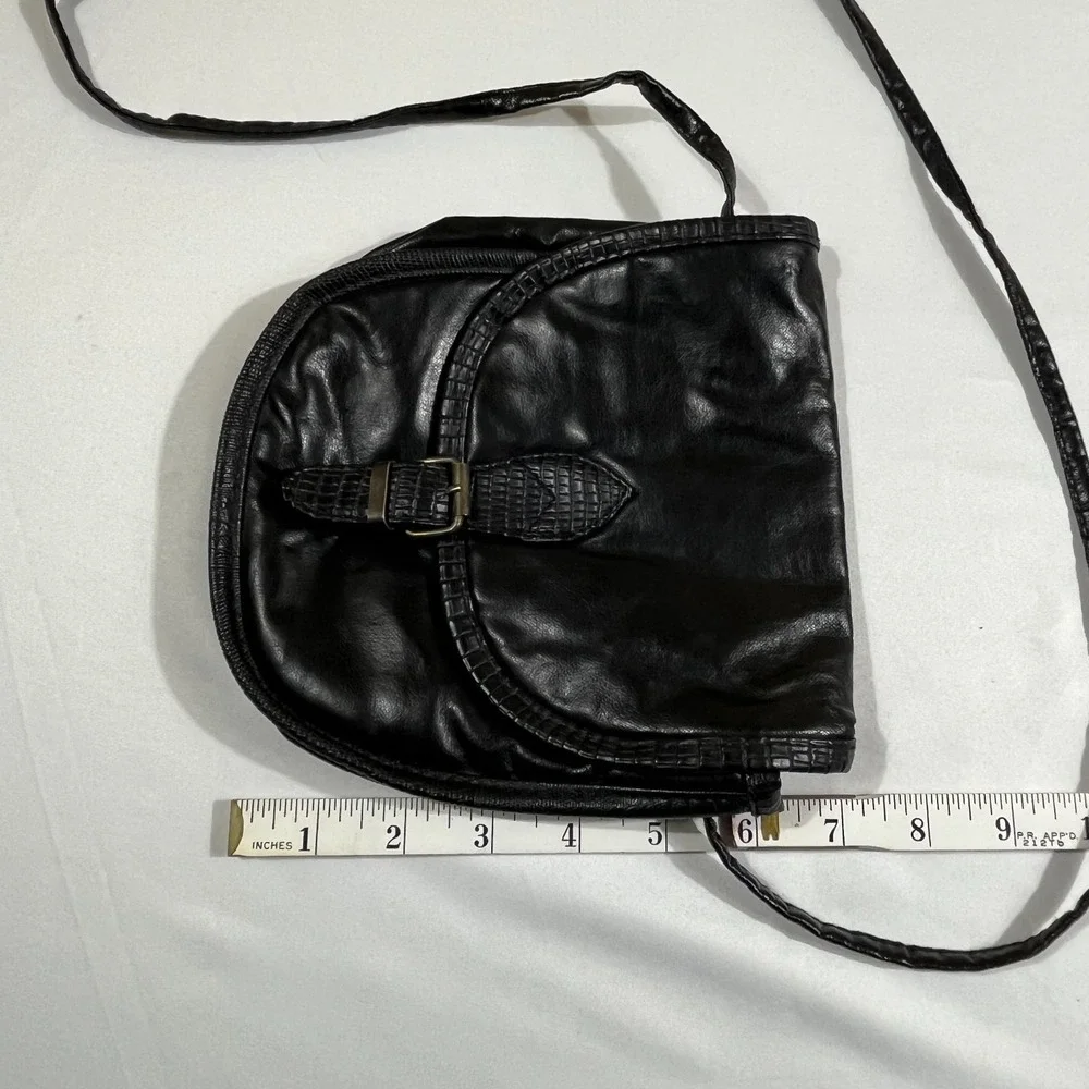 Vintage Pacific Connections Black Faux Leather‎ Crossbody Bag Made in Taiwan 90s